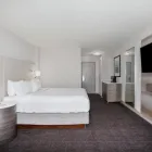 Business 61 image CROWNE PLAZA KANSAS CITY DOWNTOWN, AN IHG HOTEL Business & Conference Centers in Kansas City MO