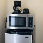 Business 5 image ECONO LODGE INN & SUITES OAKLAND AIRPORT Restaurant in Oakland CA