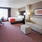 Business 45 image HOLIDAY INN EXPRESS & SUITES BLOOMINGTON - MPLS ARPT AREA W, AN IHG HOTEL Business Meeting Locations in Bloomington MN