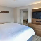 Business 23 image HOLIDAY INN EXPRESS & SUITES INDIANAPOLIS NORTHWEST, AN IHG HOTEL in Indianapolis IN