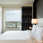 Business 5 image RENAISSANCE CHICAGO O'HARE SUITES HOTEL Wedding Venues in Chicago IL