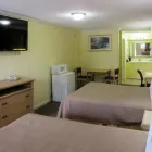 Business 3 image RODEWAY INN Hotel in Kansas City MO