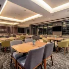 Business 23 image SPRINGHILL SUITES BY MARRIOTT OAKLAND AIRPORT Marriott Hotels & Resorts in Oakland CA