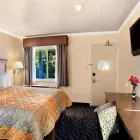 Business 1 image SUPER 8 Motels in Berkeley CA
