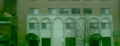 Business 3 image 611 PARK AVENUE Apartments in Baltimore MD