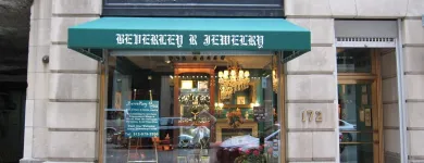 Business 10 image BEVERLEY R Shopping & Retail in Chicago IL