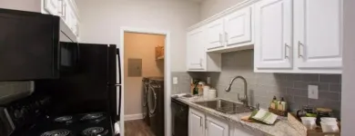 Business 4 image CROSSINGS AT MCDONOUGH Apartments in Mcdonough GA