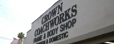 Business 2 image CROWN COACHWORKS AUTO BODY & PAINT Truck Body Repair & Painting in Los Angeles CA