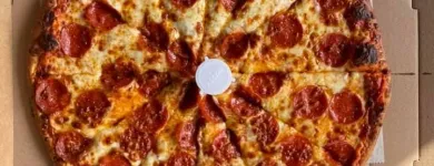 Business 8 image FOX'S PIZZA DEN Pizza Shops in Oakmont PA
