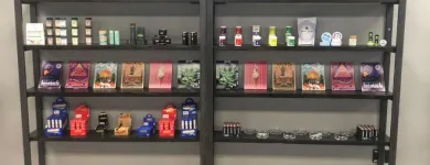 Business 3 image FROM THE EARTH MEDICAL MARIJUANA DISPENSARY DOWNTOWN Cannabis Dispensaries in Kansas City MO