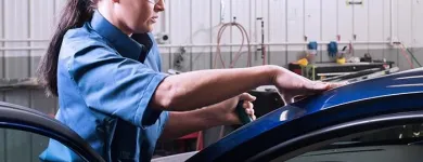 Business 3 image GERBER COLLISION & GLASS Windshield in Evansville IN