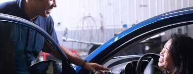 Business 8 image GERBER COLLISION & GLASS Windshield in Evansville IN