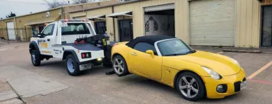 Business 2 image GOT UR TOW TOWING in Mesquite TX