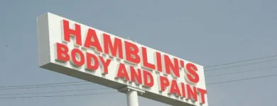 Business 3 image HAMBLINS BODY, PAINT, & FRAMESHOP Windshield Replacement in Riverside CA