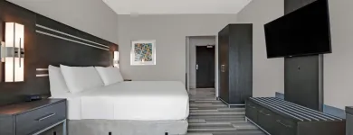 Business 24 image HOLIDAY INN EXPRESS & SUITES HOUSTON MEMORIAL - CITY CENTRE, AN IHG HOTEL Business Meeting Locations in Houston TX