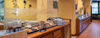 Business 11 image HOLIDAY INN & SUITES CHICAGO-DOWNTOWN, AN IHG HOTEL Wedding Venue in Chicago IL