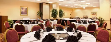 Business 30 image HOLIDAY INN & SUITES CHICAGO-DOWNTOWN, AN IHG HOTEL Wedding Venue in Chicago IL