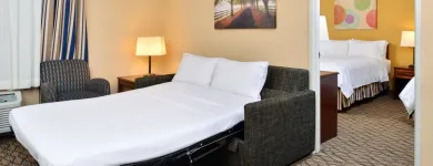 Business 64 image HOLIDAY INN & SUITES CHICAGO-DOWNTOWN, AN IHG HOTEL Wedding Venue in Chicago IL