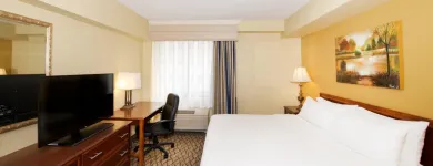 Business 92 image HOLIDAY INN & SUITES CHICAGO-DOWNTOWN, AN IHG HOTEL Wedding Venue in Chicago IL