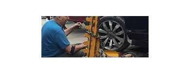 Business 3 image JAY KAY COLLISION CENTER INC Theft Repairs in Chicago IL