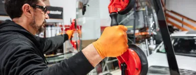 Business 3 image LA MESA AUTO GLASS Windshield Replacement in San Diego CA