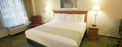 Business 7 image LA QUINTA INN HUNTSVILLE Lodging in Huntsville TX