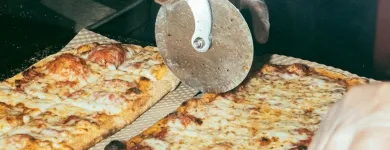 Business 2 image &PIZZA - VCU Vegan & Vegetarian Restaurants in Richmond VA