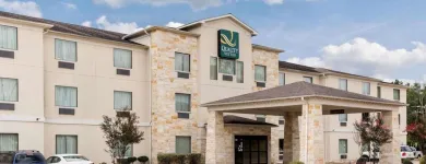 Business 33 image QUALITY SUITES Hotels in Huntsville TX
