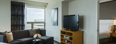 Business 1 image RENAISSANCE CHICAGO O'HARE SUITES HOTEL Wedding Venues in Chicago IL