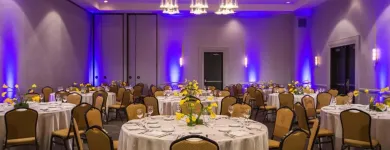 Business 14 image RENAISSANCE CHICAGO O'HARE SUITES HOTEL Wedding Venues in Chicago IL