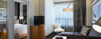 Business 24 image RENAISSANCE CHICAGO O'HARE SUITES HOTEL Wedding Venues in Chicago IL