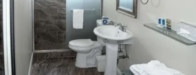 Business 11 image RODEWAY INN & SUITES Rodeway Inn in San Francisco CA