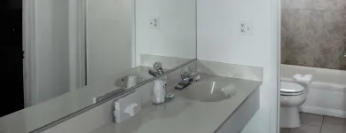 Business 25 image RODEWAY INN & SUITES Rodeway Inn in San Francisco CA