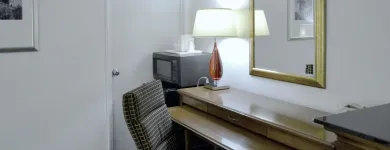 Business 29 image RODEWAY INN & SUITES Rodeway Inn in San Francisco CA