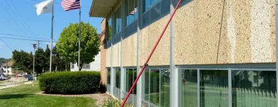 Business 3 image ROYAL WASHERS WINDOW CLEANING Commercial Cleaning Services in Milwaukee WI