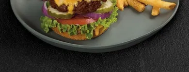 Business 6 image TGI FRIDAYS Takeout Restaurant in Toledo OH