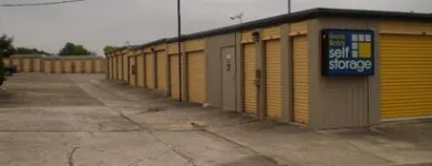 Business 4 image UNCLE BOB'S SELF STORAGE Truck Rental in San Antonio TX