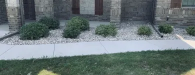 Business 14 image YARD SHARKS Mulch Installation in Weatherford TX