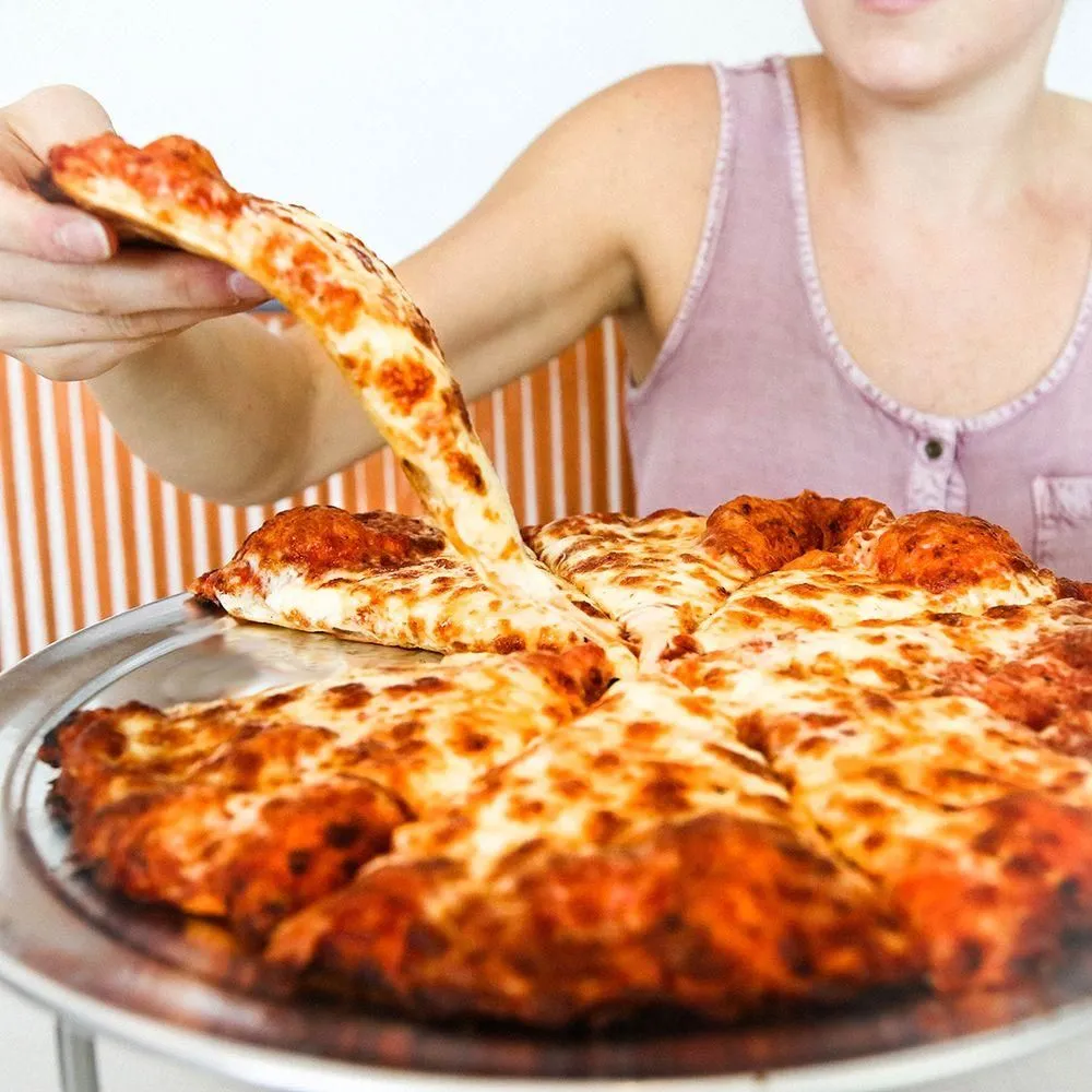 Business 5 image ROUND TABLE PIZZA