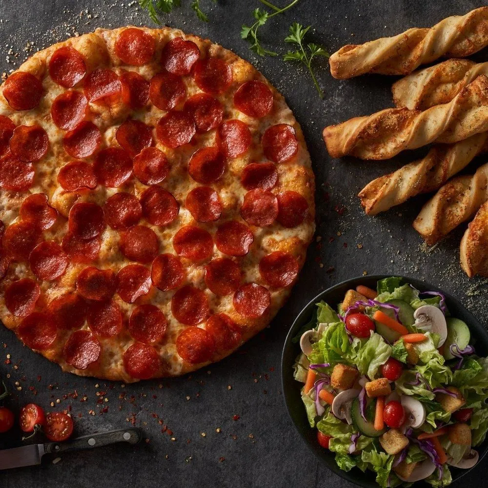 Business 14 image ROUND TABLE PIZZA