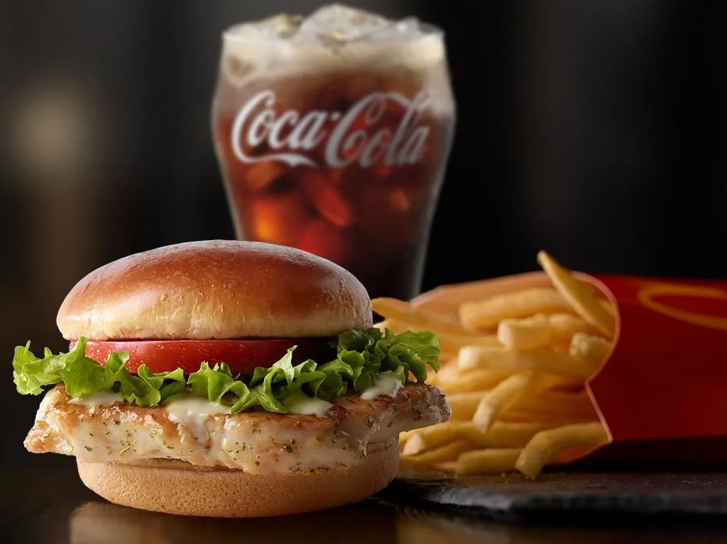 Business 9 image MCDONALD'S