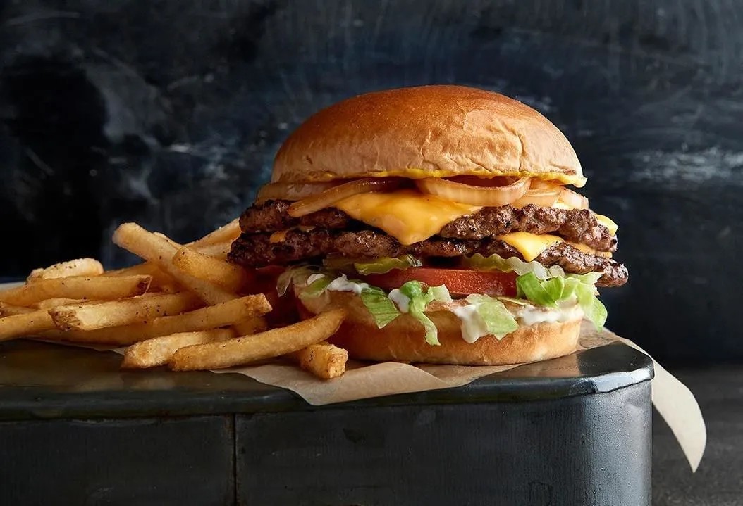 Business 3 image BUFFALO WILD WINGS