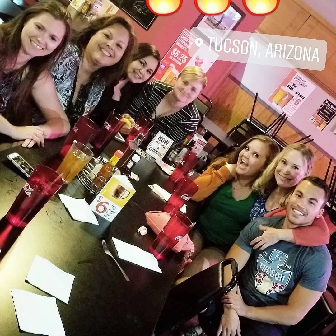 Business 13 image HIGH 5 GRILLE