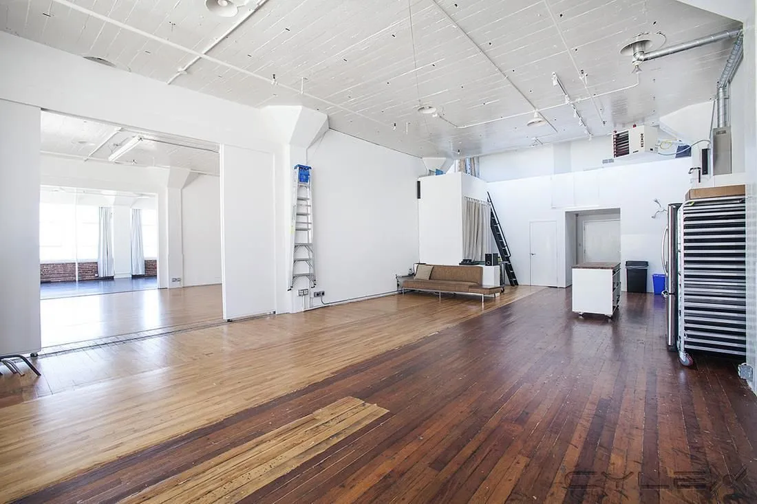 Business 7 image SF PHOTO SPACE