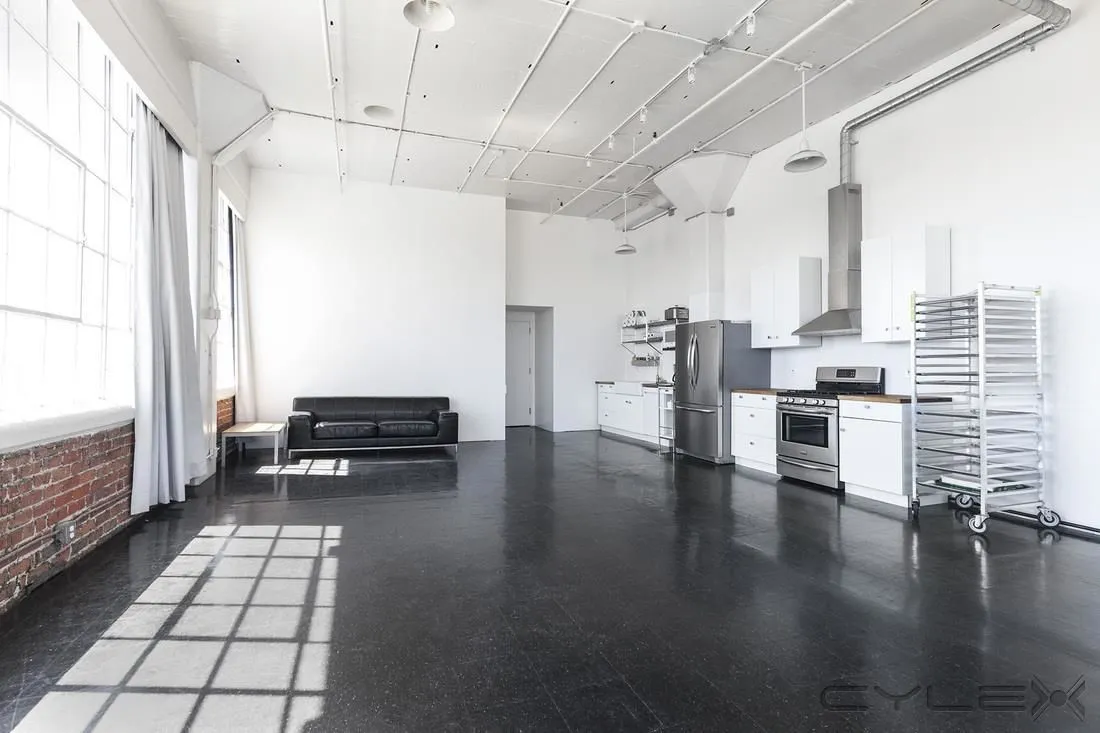 Business 9 image SF PHOTO SPACE