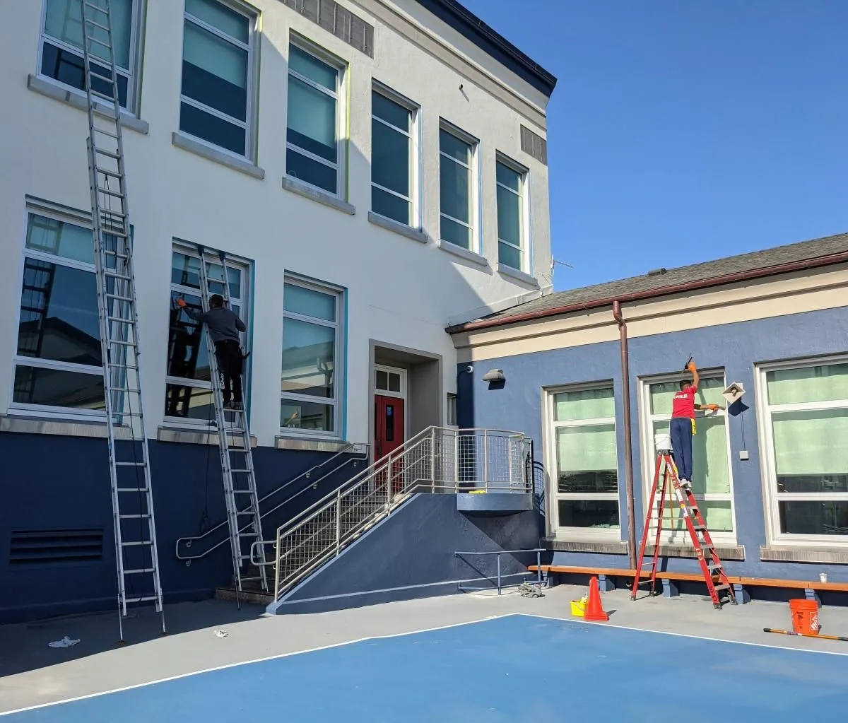 Business 40 image EAGLE WINDOW CLEANING