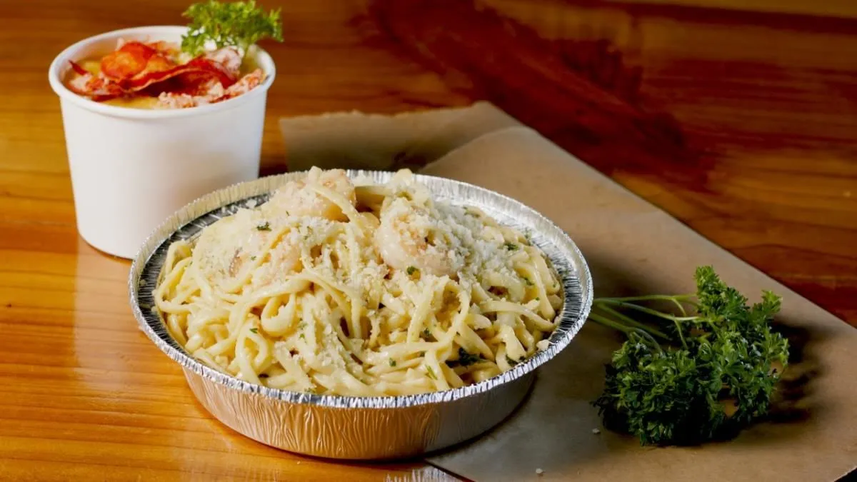 Business 2 image BACKYARD BAYOU