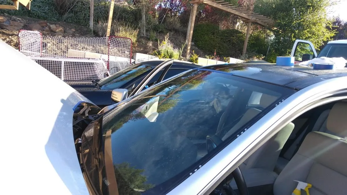 Business 2 image GEORGE SY AUTO GLASS