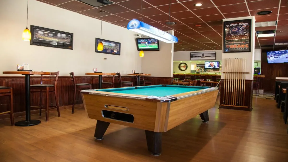 Business 17 image HOLIDAY INN & SUITES CHICAGO-DOWNTOWN, AN IHG HOTEL