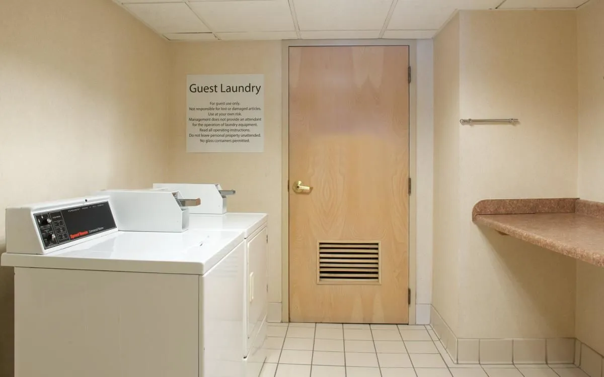 Business 27 image HOLIDAY INN & SUITES CHICAGO-DOWNTOWN, AN IHG HOTEL